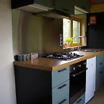 Tiny House Les Jours Heureux Sejour Nature Pres De Dinant Et Des Lacs De L Eau D Heure *