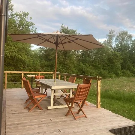 Gerendaház Tiny House Les Jours Heureux Sejour Nature Pres De Dinant Et Des Lacs De L Eau D Heure