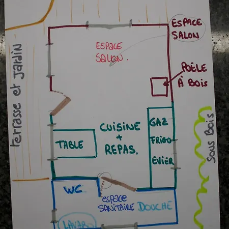 Lodge Tiny House Les Jours Heureux Sejour Nature Pres De Dinant Et Des Lacs De L Eau D Heure