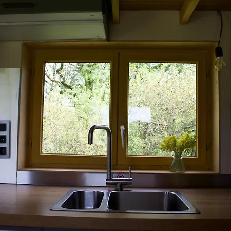 Tiny House Les Jours Heureux Sejour Nature Pres De Dinant Et Des Lacs De L Eau D Heure