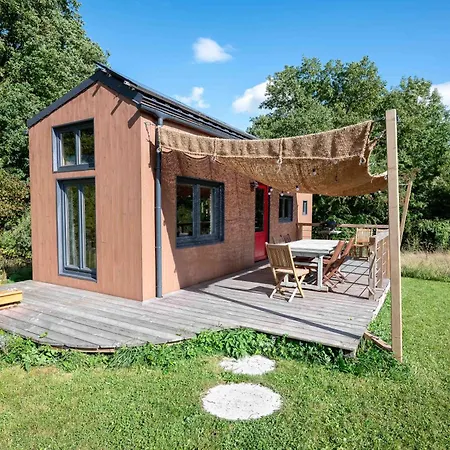 Lodge Tiny House Les Jours Heureux Sejour Nature Pres De Dinant Et Des Lacs De L Eau D Heure Villers-le-Gambon